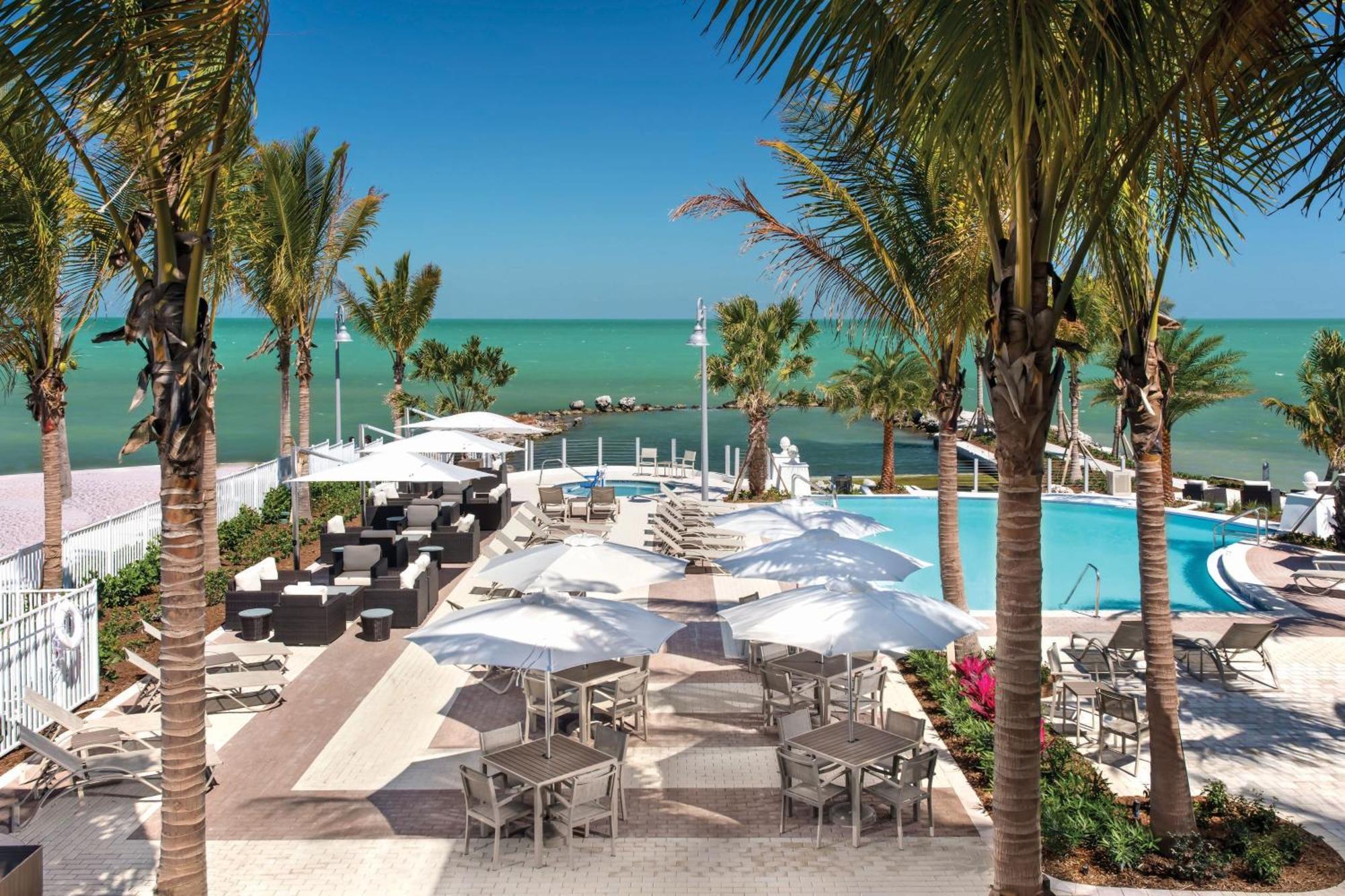 Courtyard By Marriott Faro Blanco Resort Marathon Zewnętrze zdjęcie